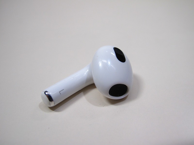 Apple純正 AirPods 第3世代 エアーポッズ MME73J/A 左 イヤホン 左耳のみ A2564 [L]の画像8