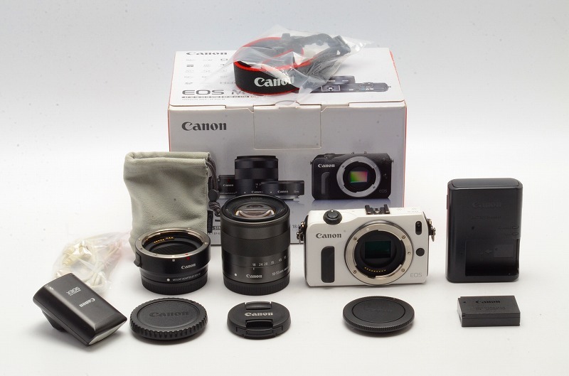 元箱 人気 Canon キャノン EOS M ミラーレスデジタル一眼カメラ ボディ 18-55mm IS STM レンズ アダプター ストロボの画像1