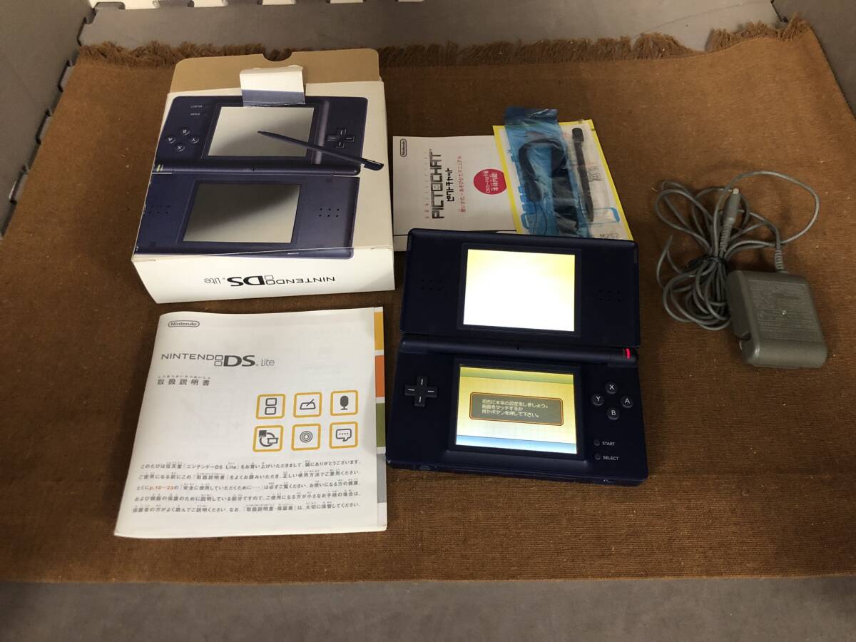 【ジャンク中古】Nintendo DS Lite エナメルネイビー 任天堂 ニンテンドー_画像1