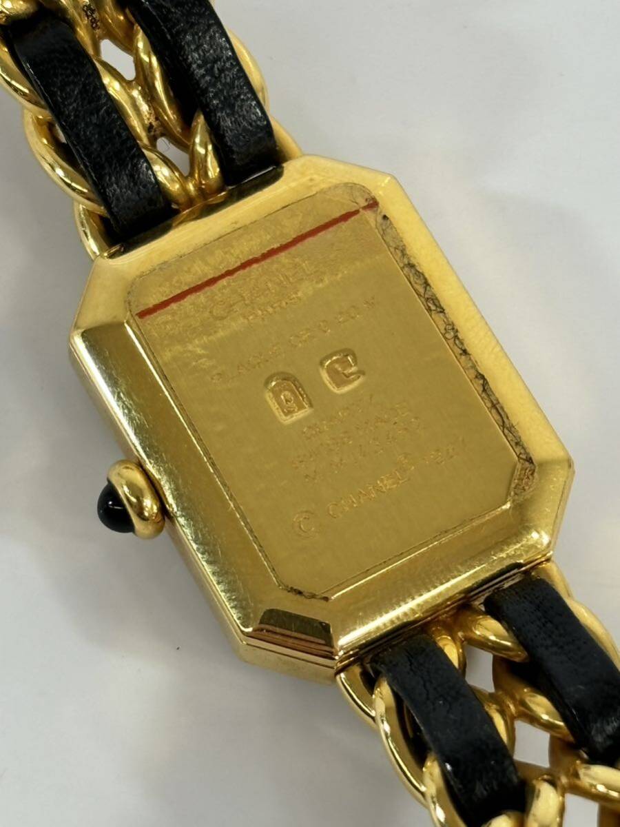 稼働品 CHANEL シャネル プルミエール 腕時計 クオーツ ブラック ゴールド Mサイズの画像6