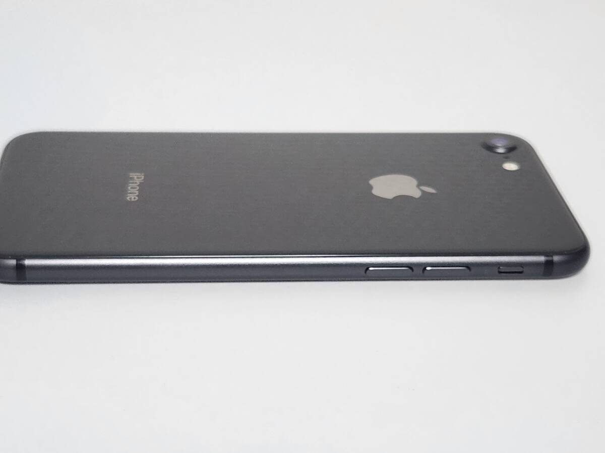 【美品】iPhone 8 64GB バッテリー100％ スペースグレイ SIMフリー 箱付きの画像8