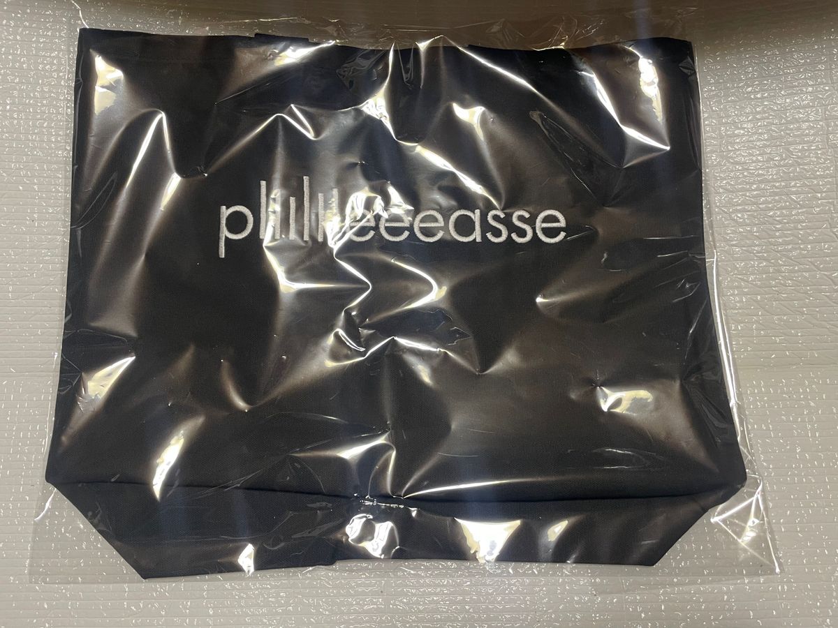 plililleeeasse logo tote bag BLACK トートバック　新品未開封　ブラック