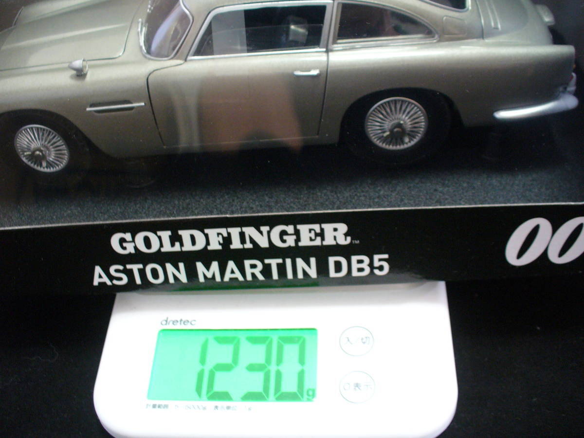 ホットウィール 1/18 007 アストンマーチン DB5 ゴールドフィンガー GOLDFINGER ジェームズ・ボンド ショーン・コネリーの画像5