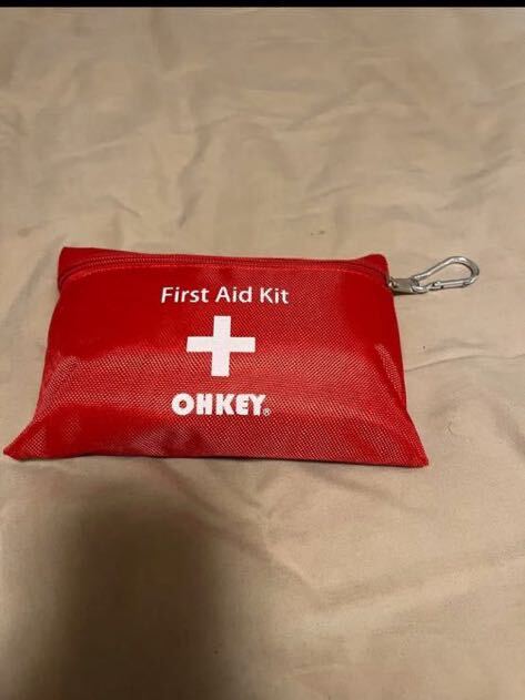 OHKEY 救急セット ファーストエイド キット ポイズンリムーバー 登山 アウトドア 防災 救急箱 小型の画像1