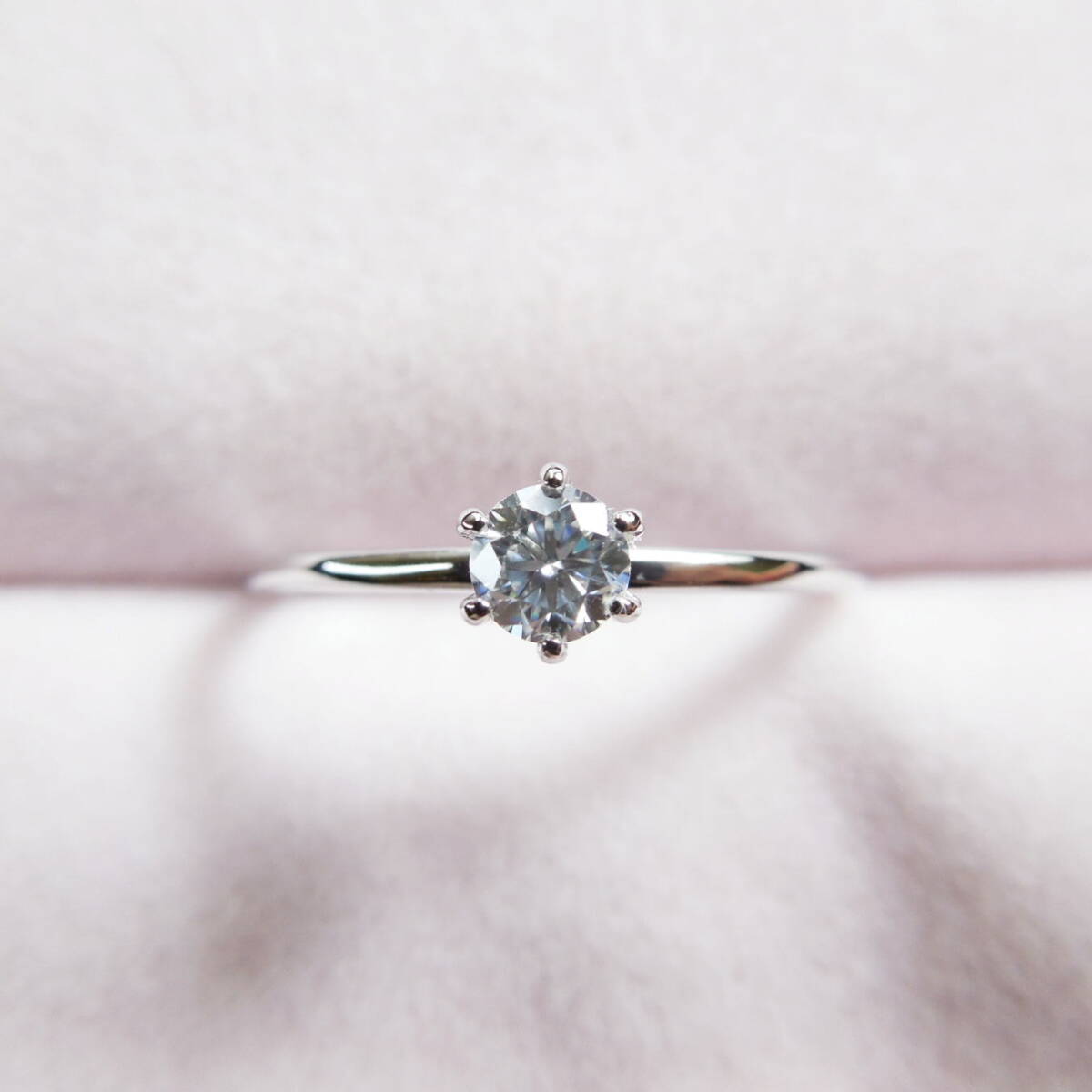 約13.5号 モアサナイト 1粒リング 指輪 リング 新品 モアッサナイト 0.2carat 3.5mm 3EX 新品 未使用 silver925 シルバー 約13.5号 モアサナイト 1粒リング 指輪 リング 新品 モアッサナイト 0.2carat 3.5mm 3EX 新品 未使用 silver925 シルバー