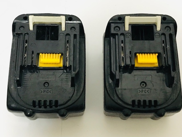 makita マキタ 充電式 インパクトドライバ TD132D 14.4V 黒 バッテリー2点BL1430充電器ケース付き稼働品動作確認済みインパクトドライバーの画像9