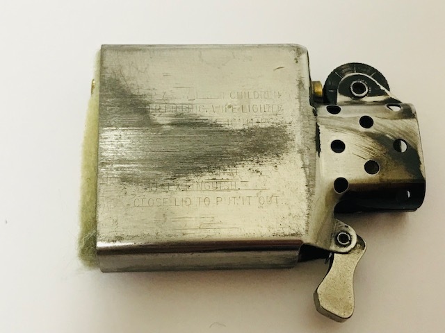 ZIPPO ジッポ ダイアゴナルライン フラットトップ 1937 レプリカ オイルライター 1994年製 着火OK 真鍮 Solid brass 喫煙具の画像6