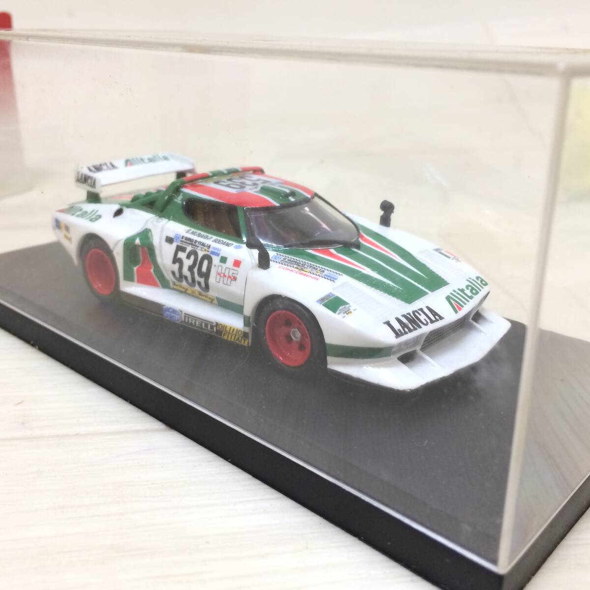 ☆KYOSHO 京商 ランチアストラトス アリタリア 1/43 No.03141A LANCIA STRATOS Gr.5 ミニカー おもちゃ コレクション 現状品☆C81171の画像2