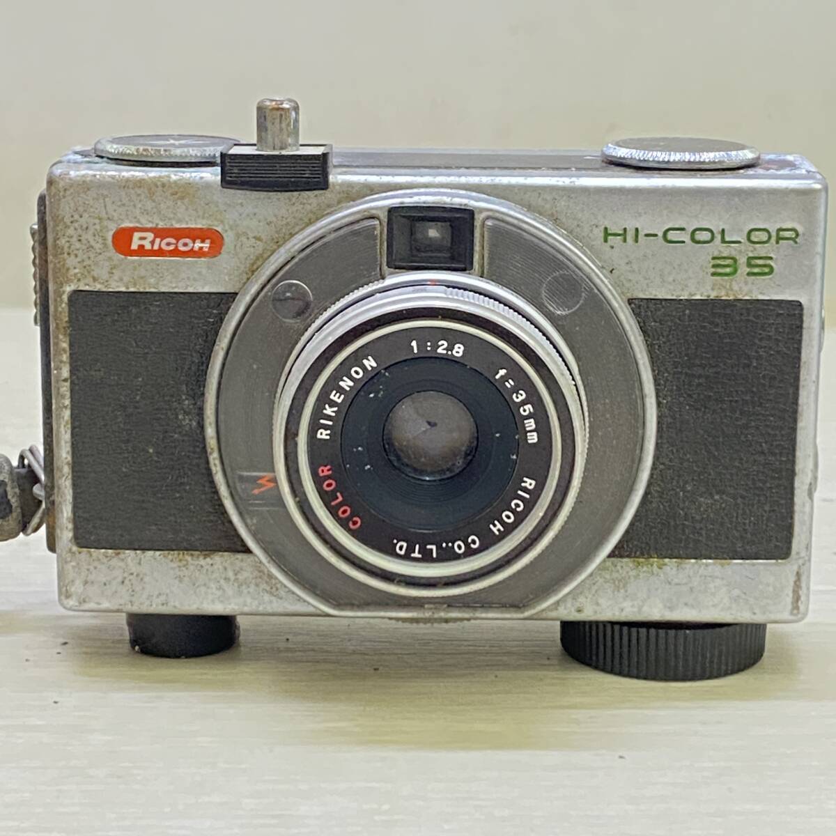 ▲ レトロ RICHO HI-COLOR 35フィルムカメラ リコー 35mm ジャンク 保管品 部品取り 修理 コレクション ▲ G14315_画像2