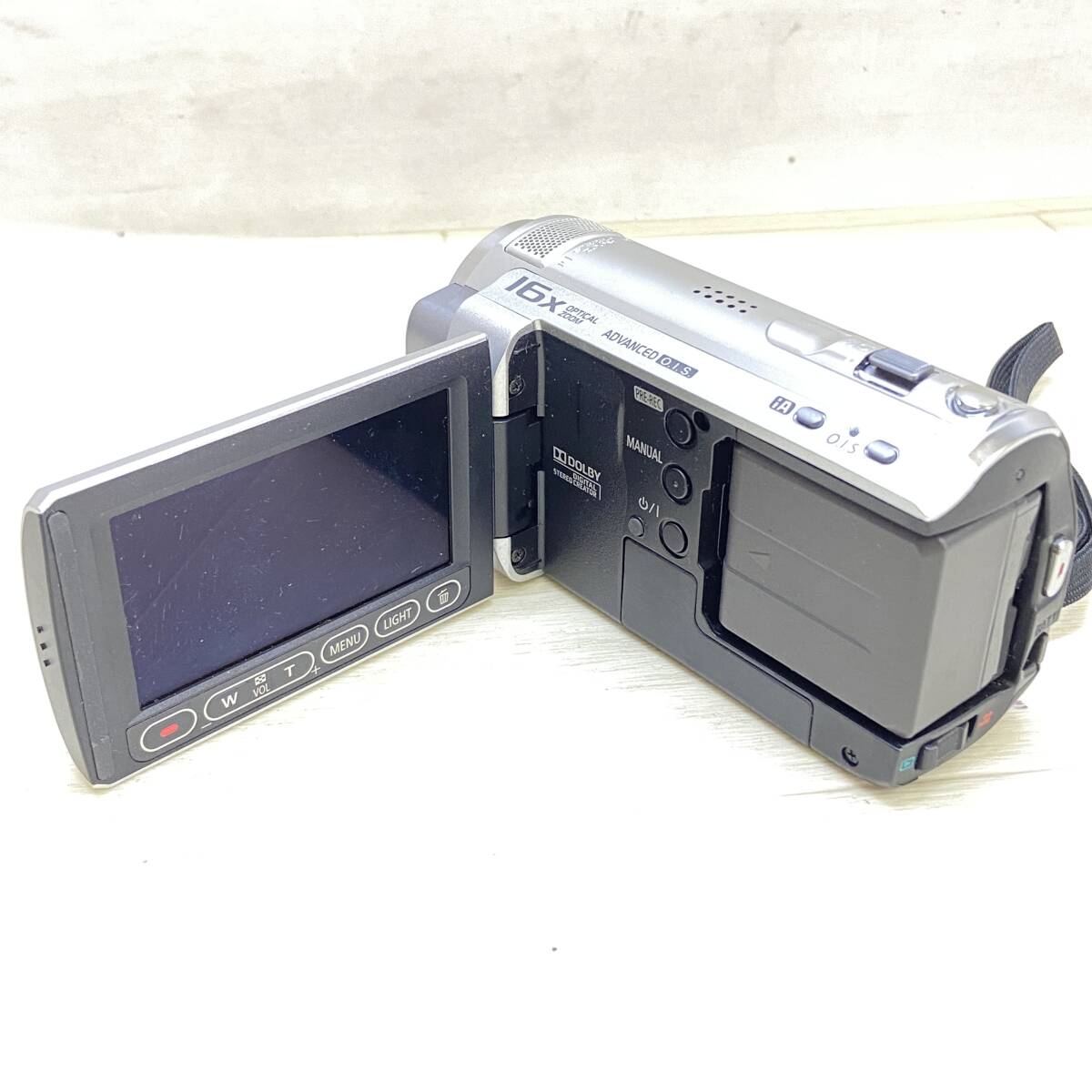Σパナソニック Panasonic HDC-TM30 ビデオカメラ 本体 充電器 バッテリー 撮影機器 平成 レトロ 趣味 コレクション 現状品ΣC52656の画像7