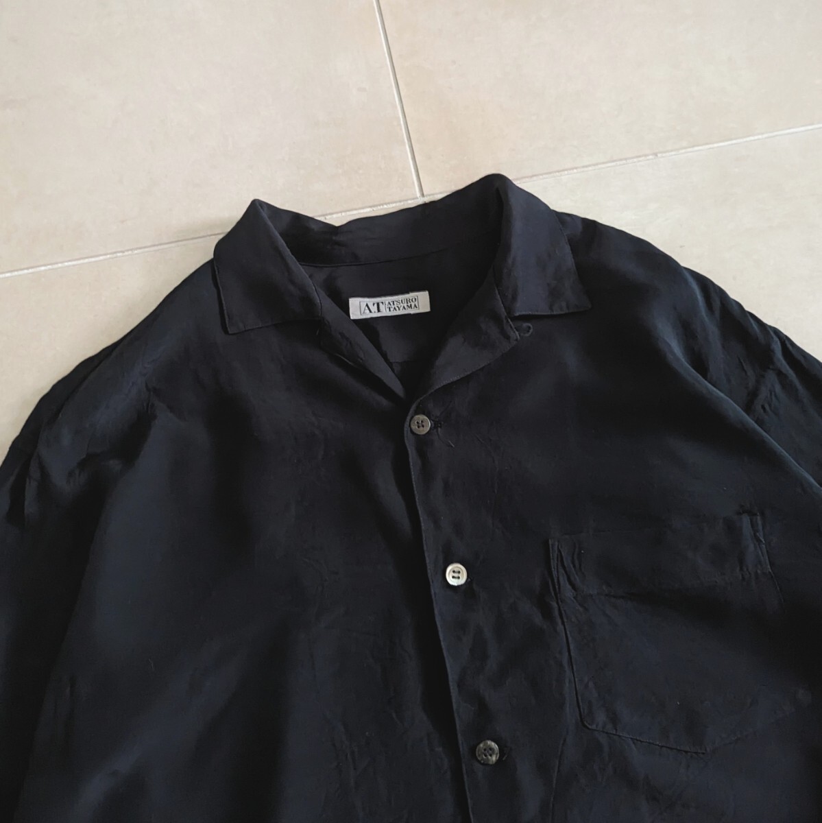 ATSURO TAYAMA レーヨン オープンカラーシャツ　ブラック_画像2