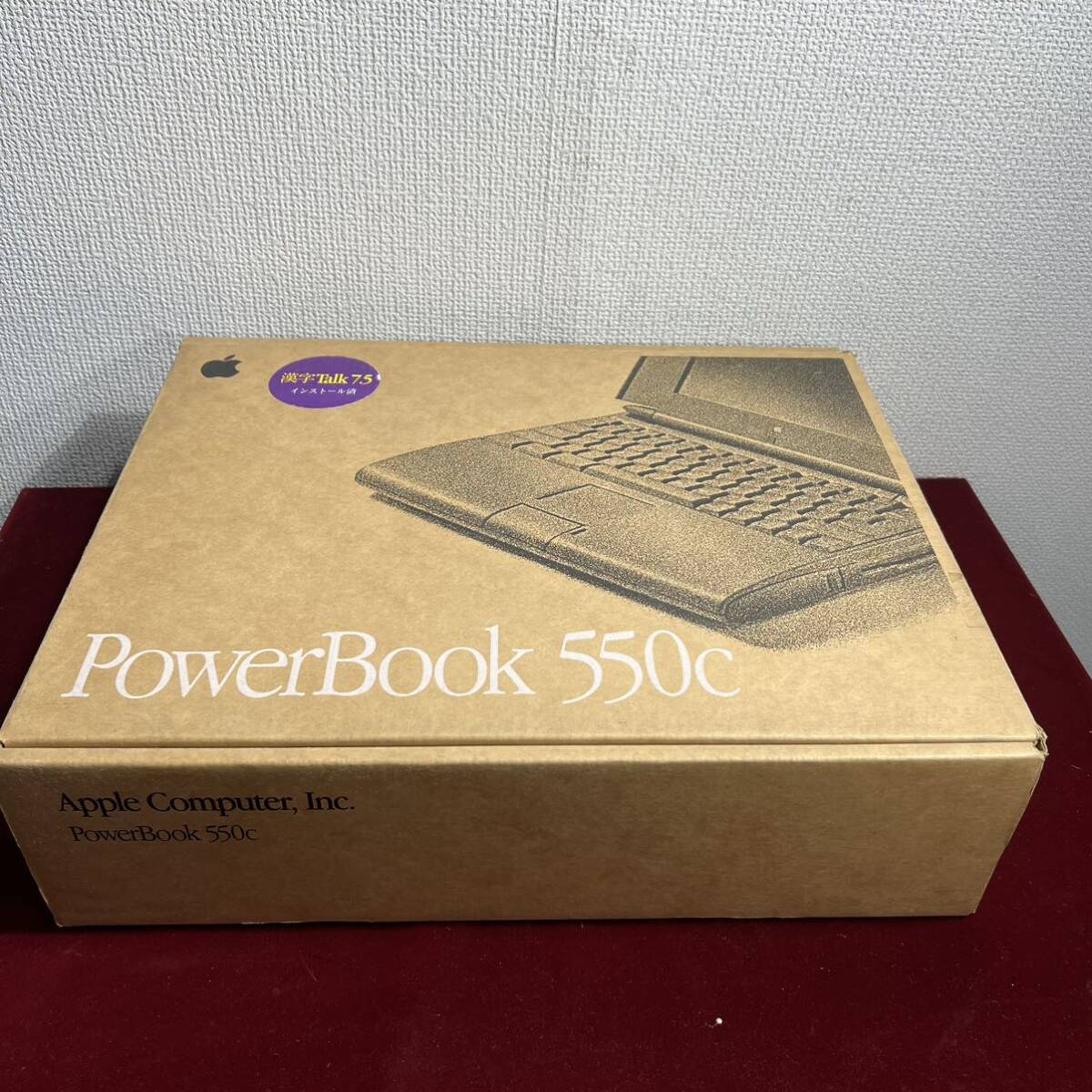f001 Apple PowerBook 550c 用空箱 Macintosh 漢字Talk 7.5 未使用品 付き バッテリー付きの画像1