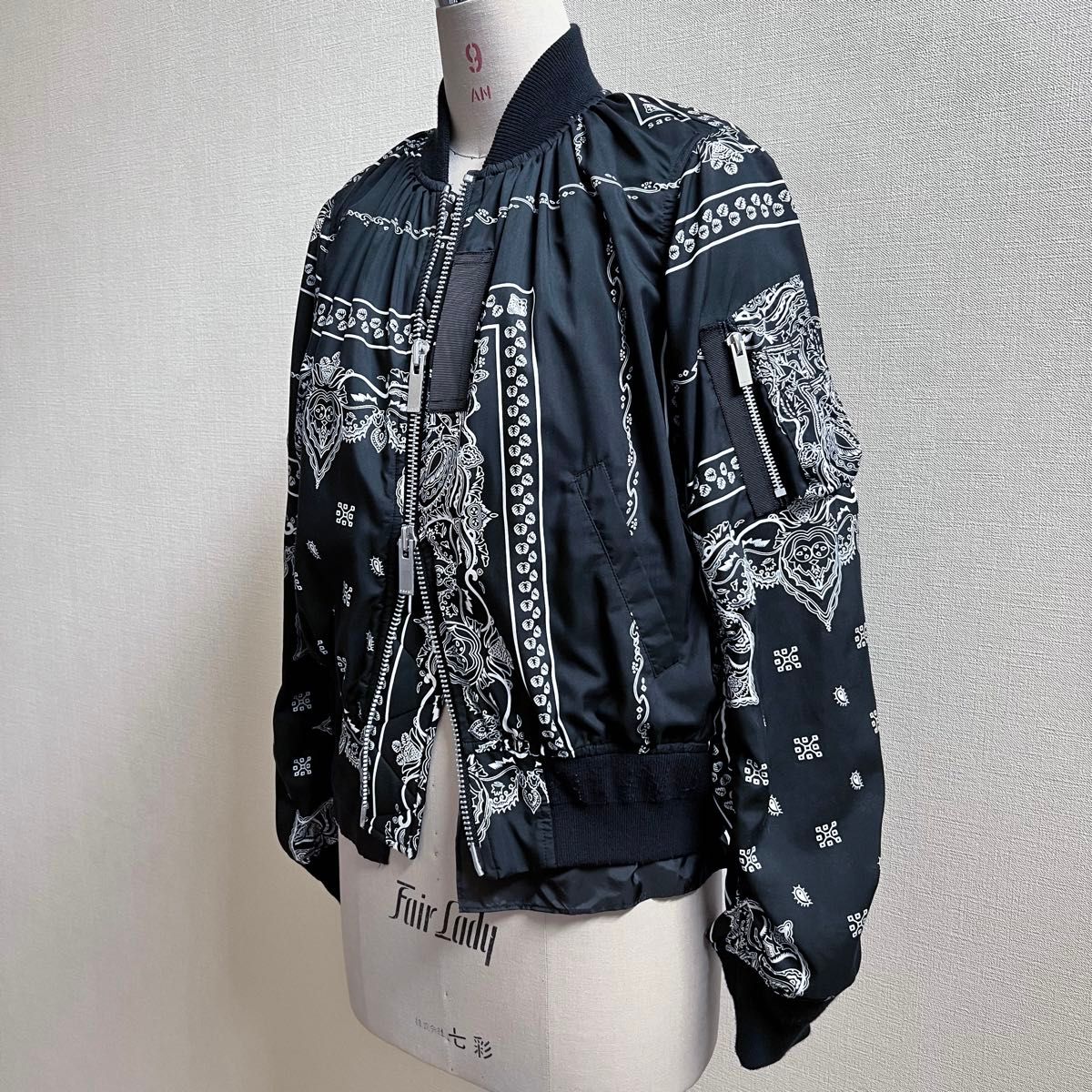 sacai サカイ ペイズリー柄ブルゾン 2019ss MA-1 ボンバー sacai サカイ ペイズリー柄ブルゾン 2019ss MA-1 ボンバー