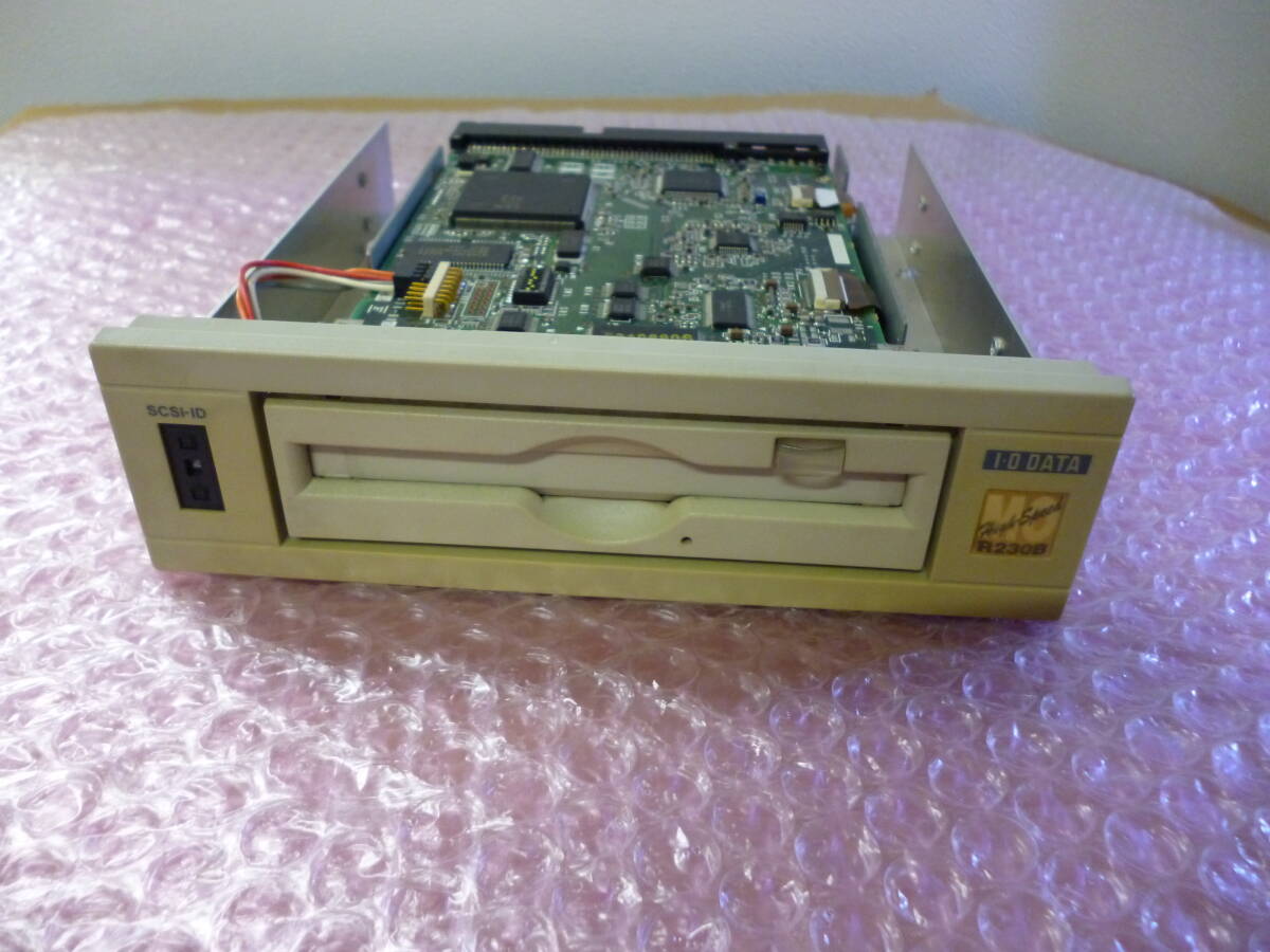 ★動作未確認 ジャンク★I-O DATA MOドライブ 230MB SCSI接続 MOF-R230B/ Fujitsu MCE3023SS / OldMacで使っていたもの