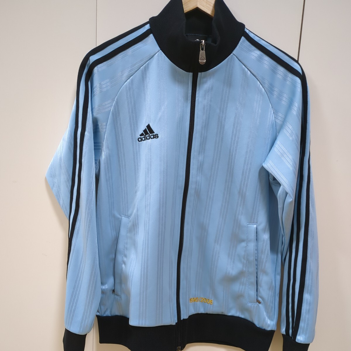 美品☆adidas アディダス 2006 ドイツワールドカップ記念 アルゼンチン代表 ジャージ サイズ：L の画像1