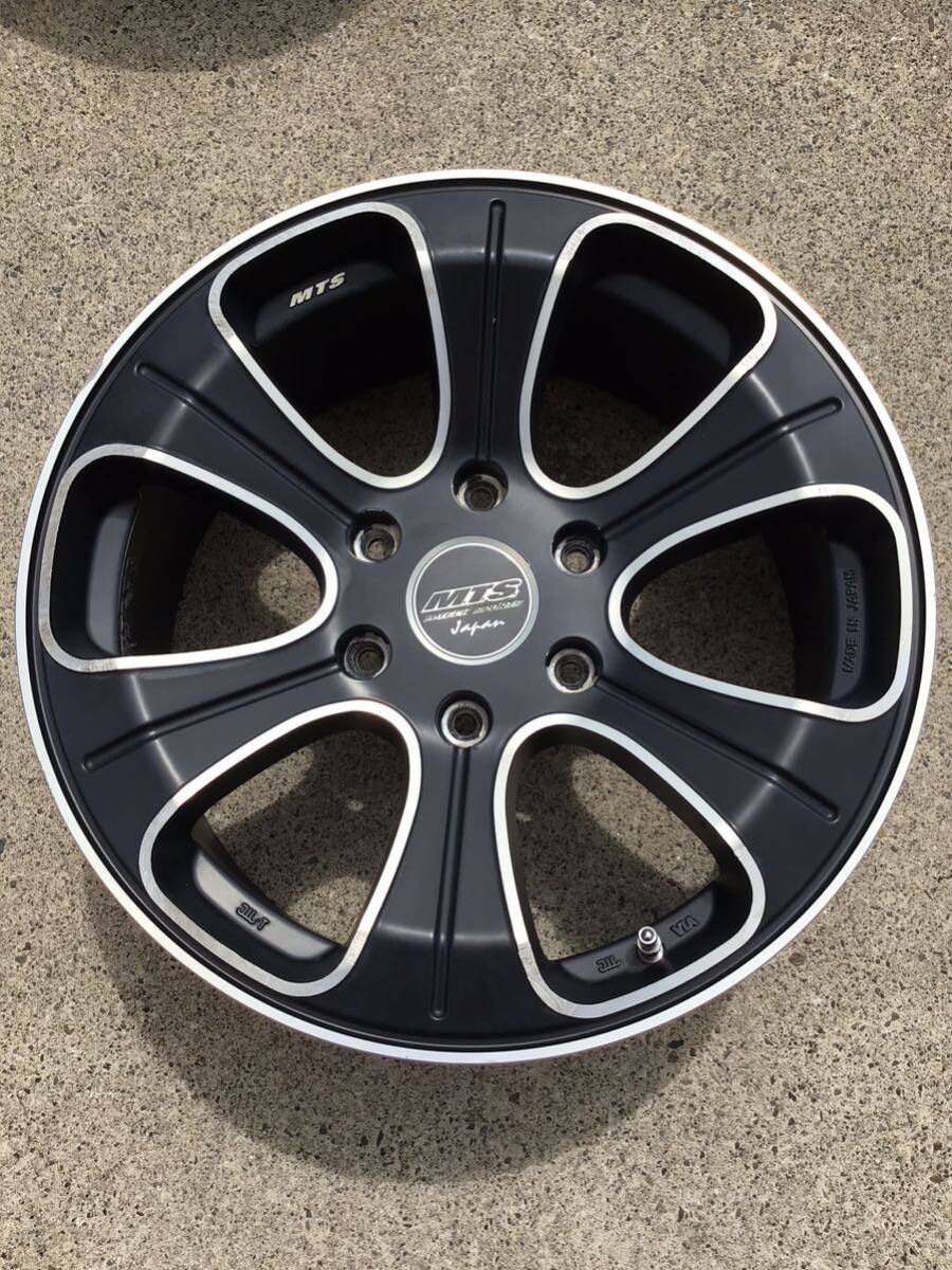 ★200系ハイエース★ MTS M-TECH SPORT社外アルミホイール 18×8J+38 139.7-6H 中古品4本の画像3