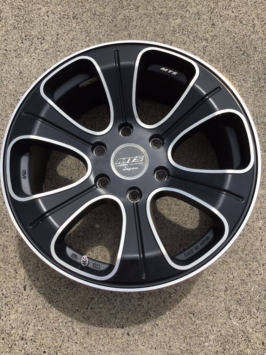 ★200系ハイエース★ MTS M-TECH SPORT社外アルミホイール 18×8J+38 139.7-6H 中古品4本の画像4