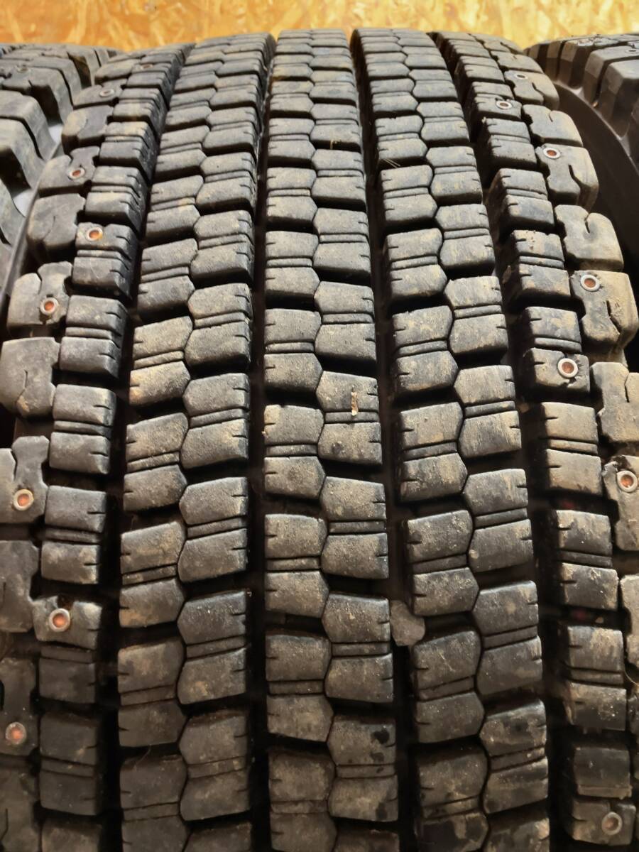 ☆引取り限定☆275/70R22.5☆148/145J☆13年☆ブリヂストン☆W900☆スパイク☆6本☆_画像5