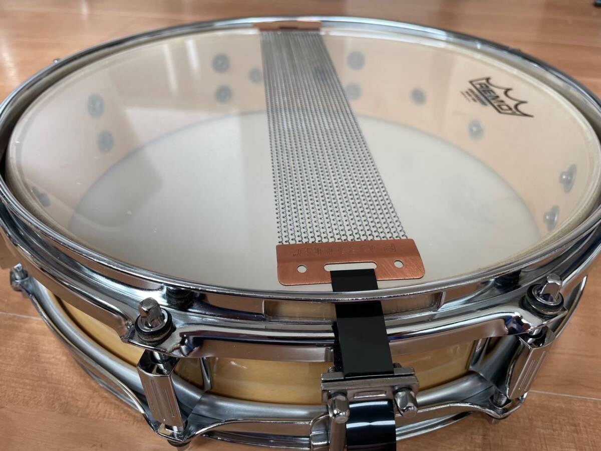 【美品】Ludwig ピッコロ Maple Piccolo Snare Drum 13"x3" + PROTECTIONRACKETケースの画像5