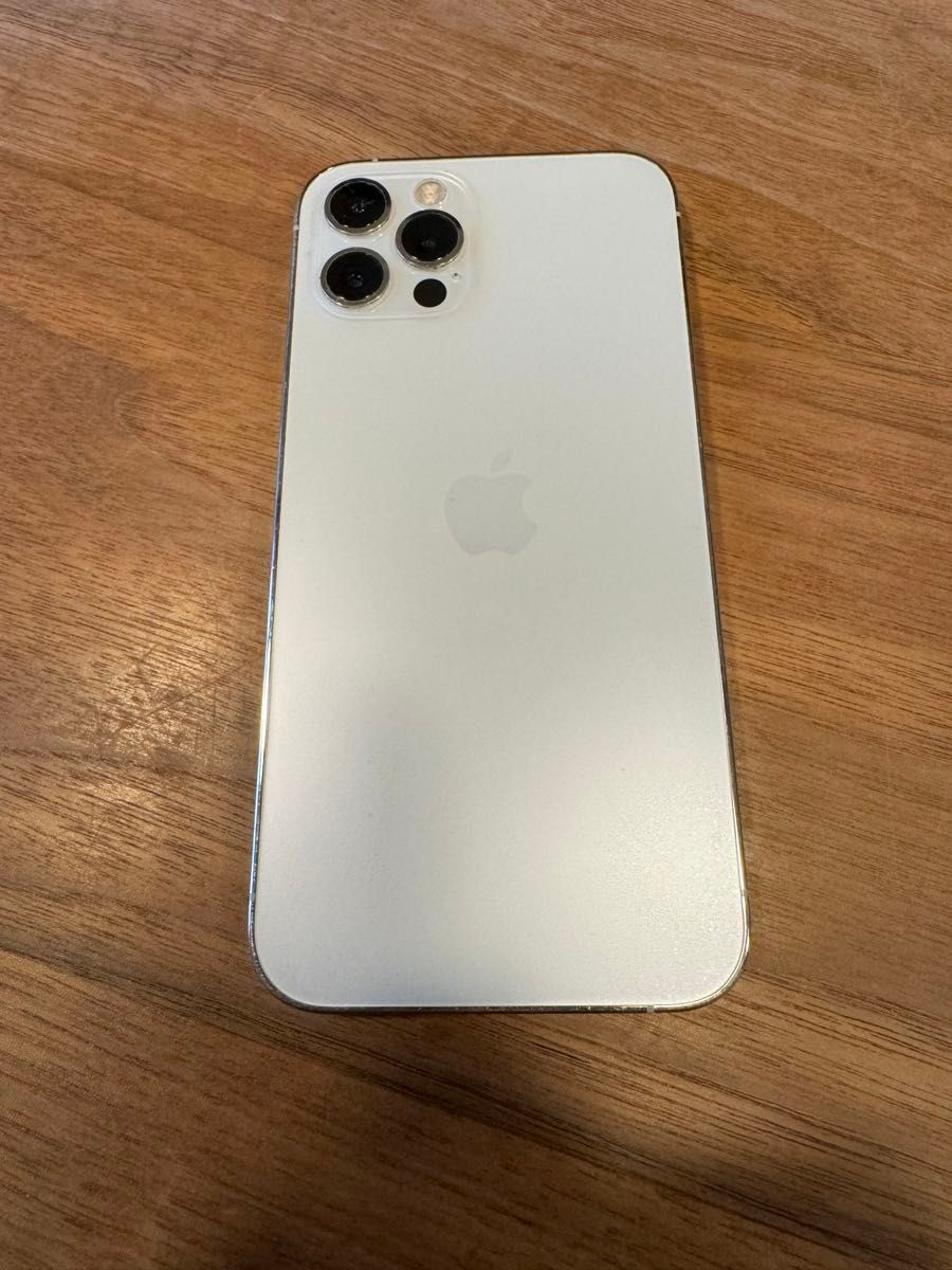 iPhone12Pro 128GB シルバー　iphone12pro 中古　SIMロック解除済