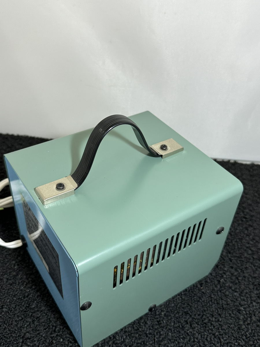 ●NICHIDO 日動工業 昇圧専用トランス M-20S 工具 変圧器 昇圧器 屋内型 2KVA 出力115V/125V 入力100V 簡易動作のみ確認 中古保管品●の画像6