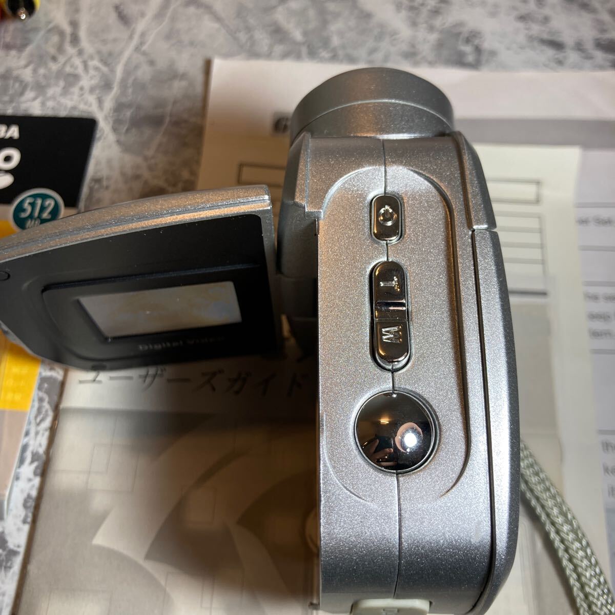 mustek DV5200 デジタルビデオカメラ 動作確認済み 箱付き説明書付き microSD512MB×3枚つき 軽量 手のひらサイズ マステック 匿名配送の画像6