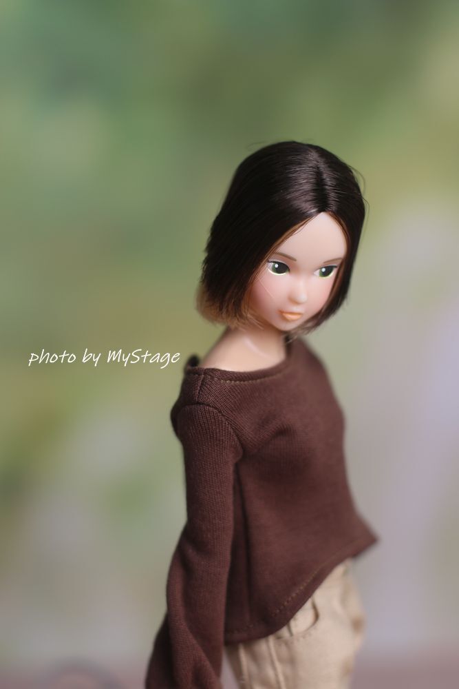 人形服msdr-24-146　ベージュカーゴパンツと茶色トレーナー（オビツ、momoko、ジェニーなど用）_画像6