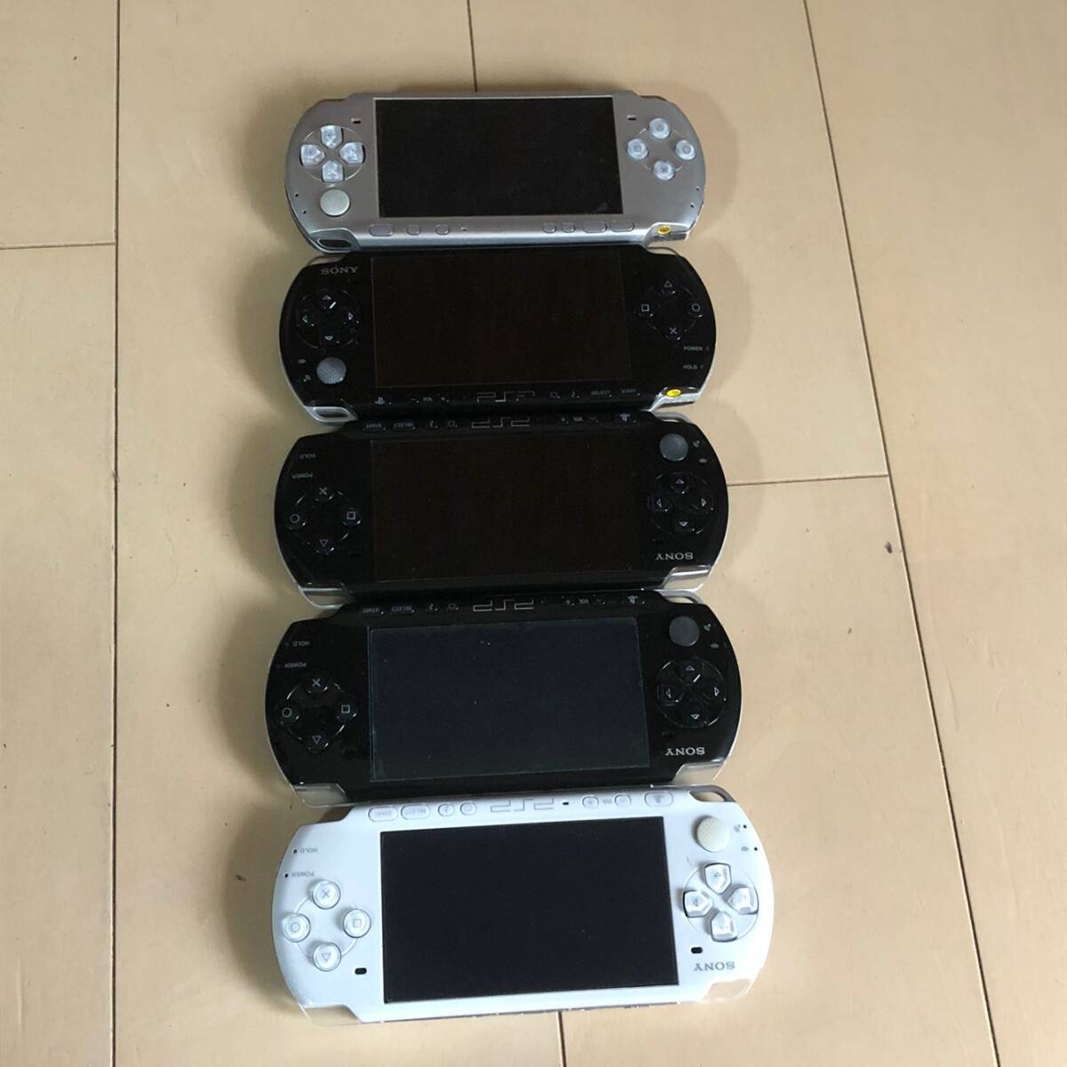 SONY 　PSP本体　PSP-3000//PSP-2000//PSP-1000 12点まとめ 　動作未確認_画像2