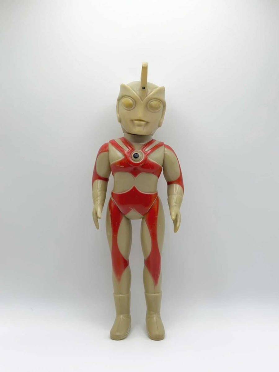 ブルマァク製 ウルトラマン ウルトラ怪獣 希少品 全高32cm 当時 ブルマァク製 ウルトラマン ウルトラ怪獣 希少品 全高32cm 当時