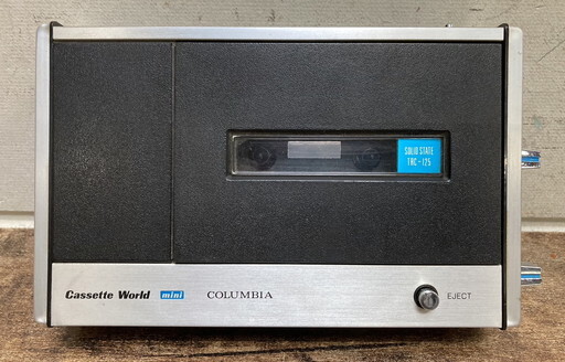 【に-4-2】60 COLUMBIA カセットテーププレイヤー レコーダー TRC-125 cassette World mini ラジカセ 昭和レトロ 通電動作未確認_画像1