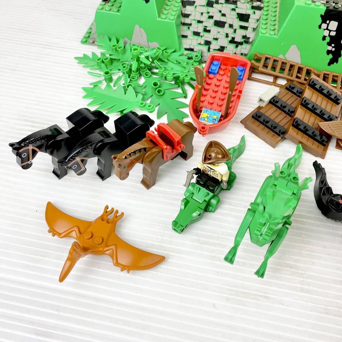 《現状品》LEGO/レゴ/お城シリーズ/6090 ロイヤルキング城/ロイヤルナイト/ドラゴン/レトロ/玩具/まとめの画像4