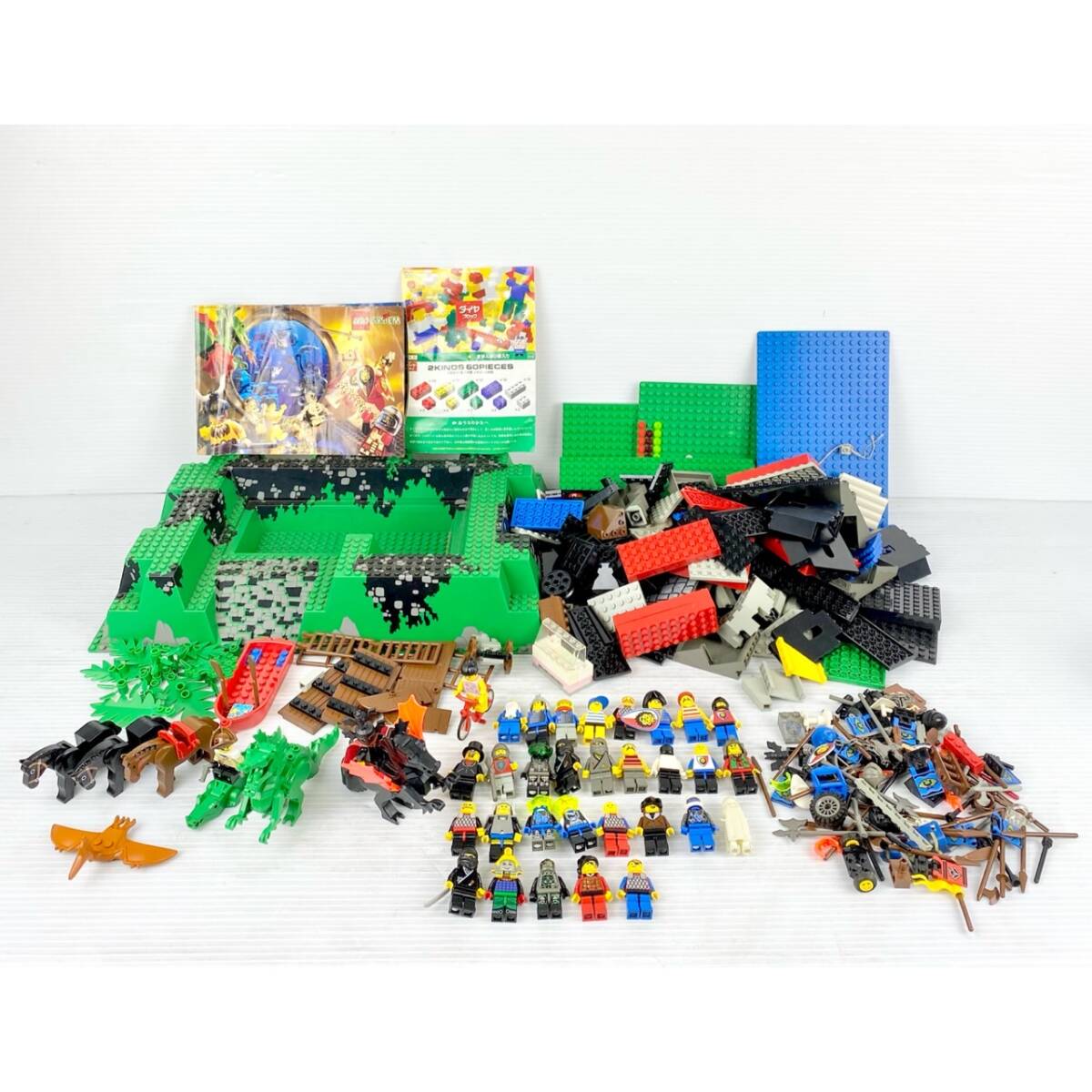 《現状品》LEGO/レゴ/お城シリーズ/6090 ロイヤルキング城/ロイヤルナイト/ドラゴン/レトロ/玩具/まとめの画像1