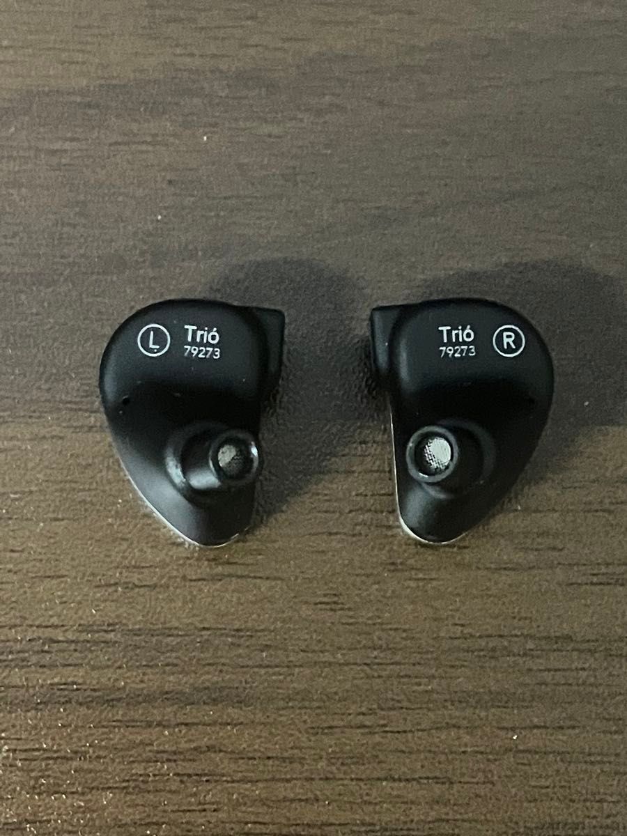 64 AUDIO tia Trio 正規保証あり 新品並み極美品【5/6まで】