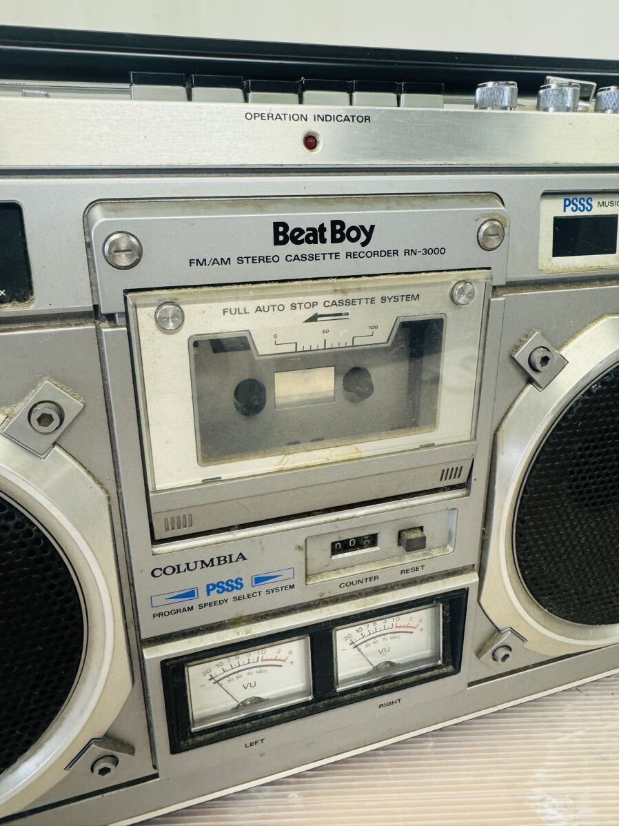 3m92必見! COLUMBIA コロムビア FM AM STEREO CASSETTE RECORDER Beat Boy RN-3000 カセットレコーダー 中古 現状品 コード無し の画像3