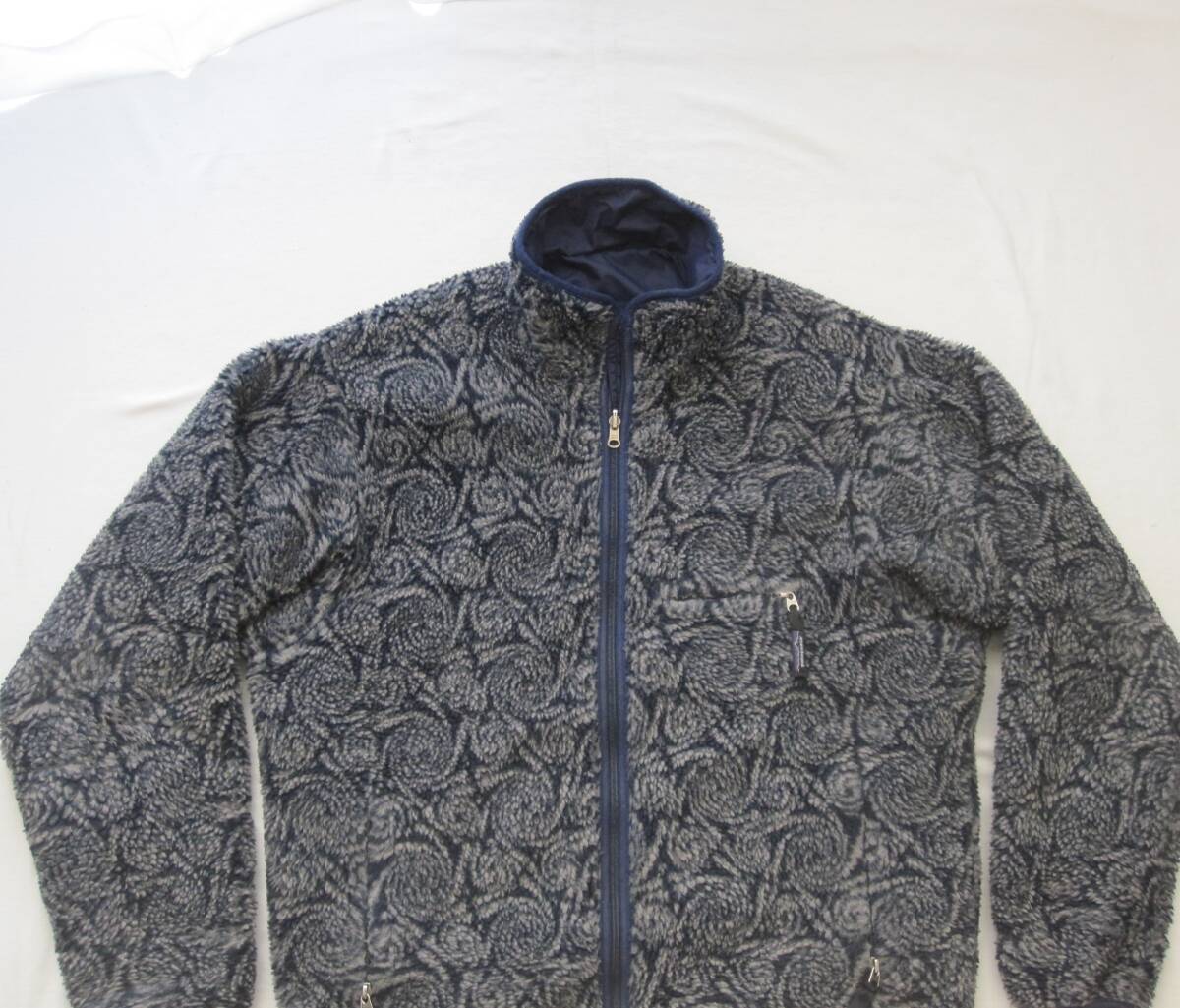 98 パタゴニア グリセード (XL) 渦巻 / USA製 / リバーシブル 98 パタゴニア グリセード (XL) 渦巻 / USA製 / リバーシブル