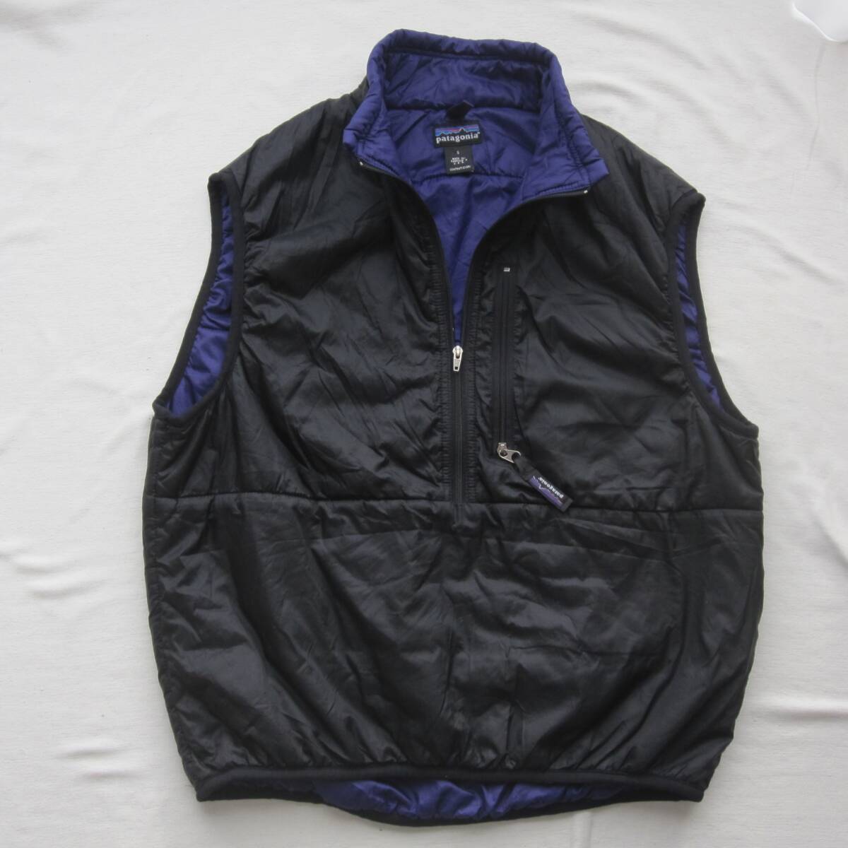 ☆90s パタゴニア パフボール ベスト(S)黒 紫 /patagonia ☆90s パタゴニア パフボール ベスト(S)黒 紫 /patagonia