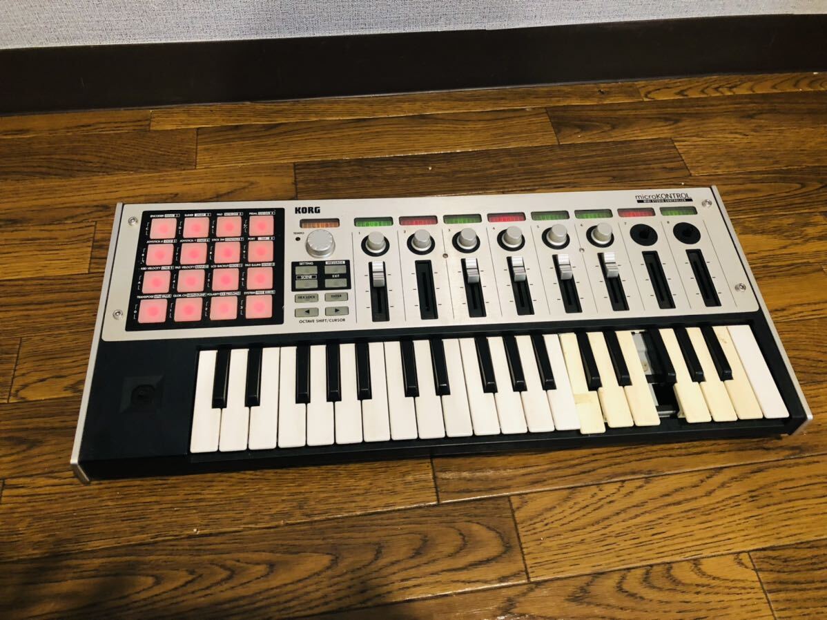 ☆ コルグ KORG microKONTROL MIDI STUDIO CONTROLLER MIDIキーボード MC-1 ジャンク品の画像9