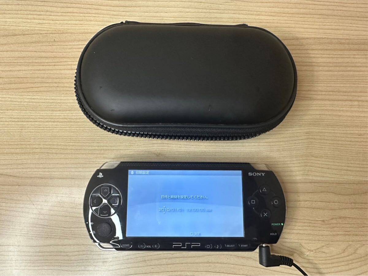 ♪ PlayStation プレイステーション ポータブル PSP 1000 ブラック コードソフトケース付 通電確認済みの画像1