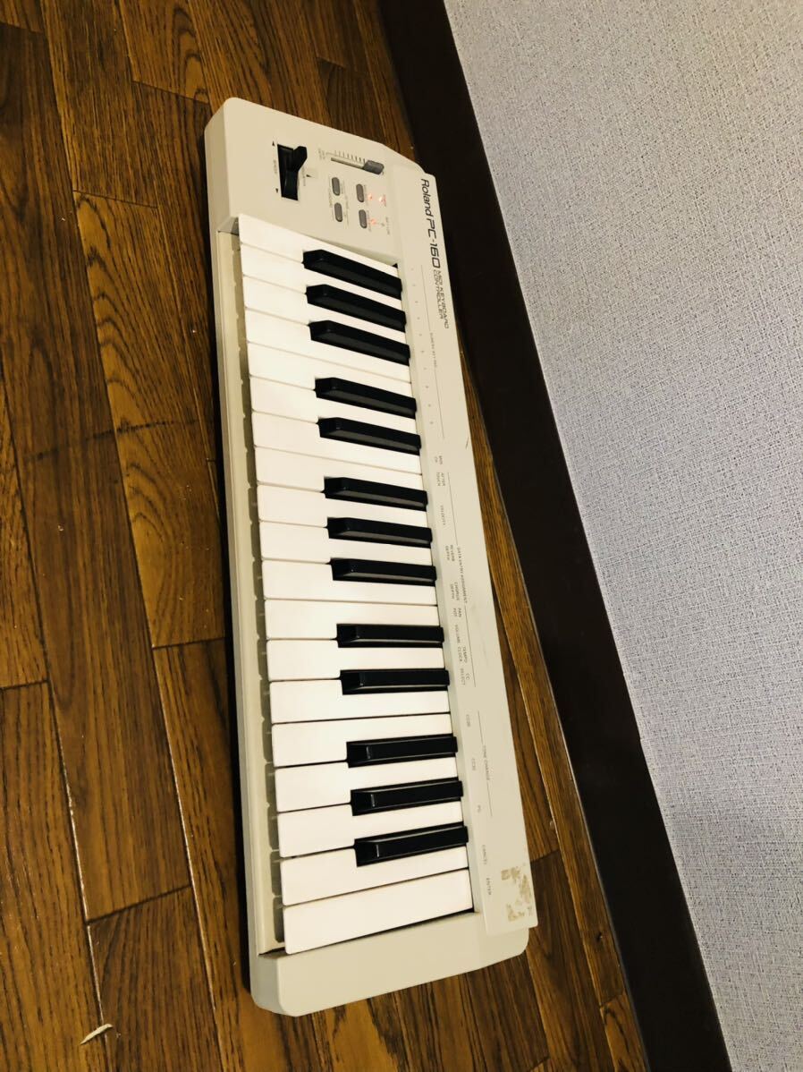 ☆ Roland PC-160 MkIIMIDI Keyboard ローランド キーボード 通電確認済みの画像1