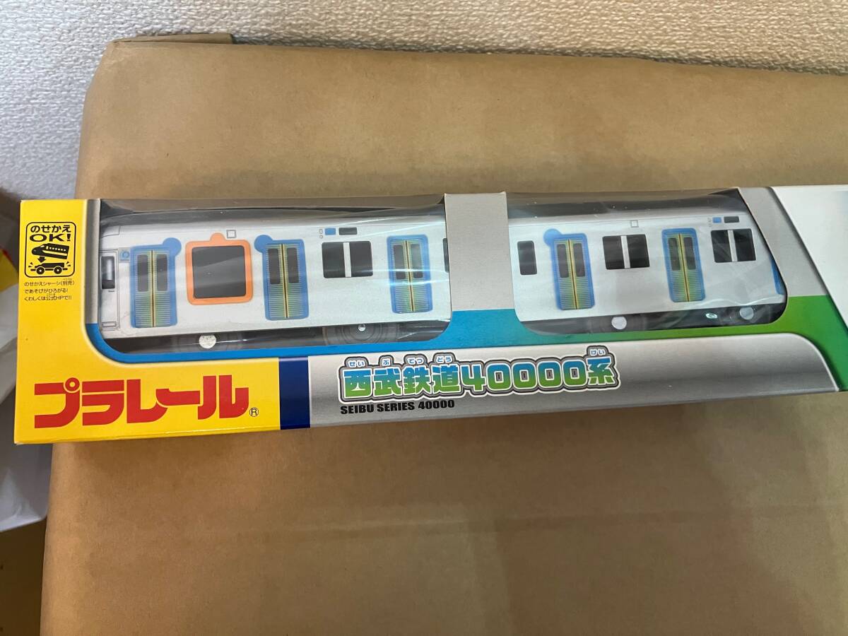 【未開封】「西武鉄道４００００系」プラレール 発売記念シール付き タカラトミーの画像1