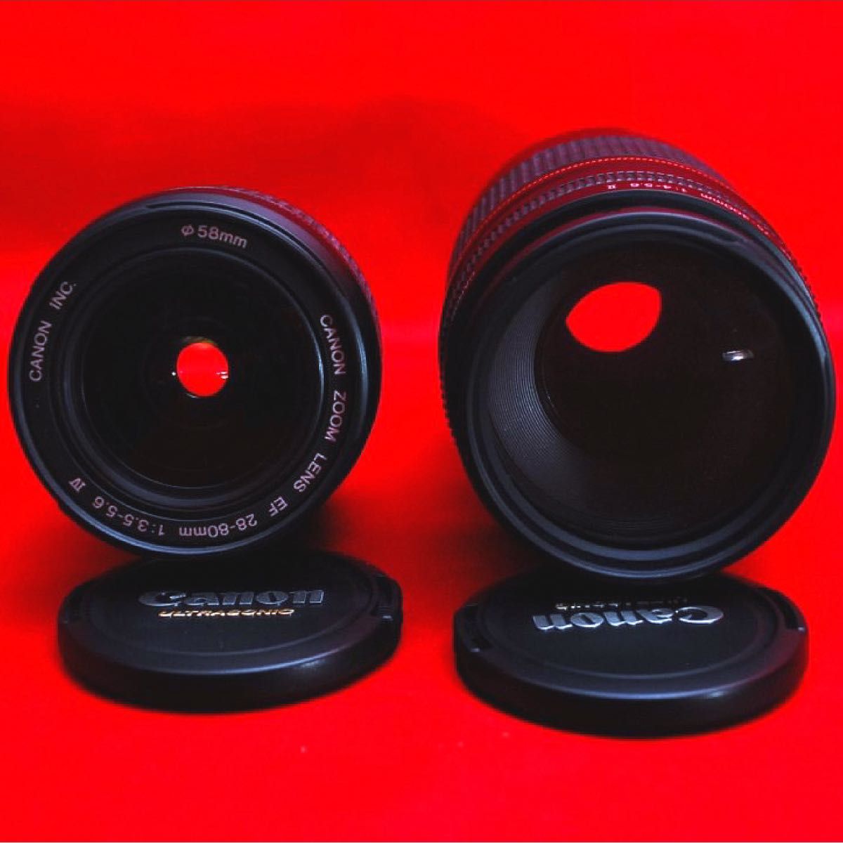 【スマホ転送標準装備】Canon KissX8i ダブルレンズ　便利なバック付き　デジタルカメラ　一眼レフ　iPhone転送可
