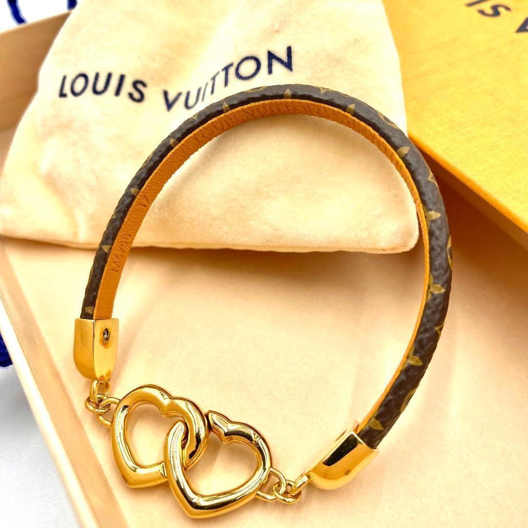  ultimate beautiful goods * Louis Vuitton LOUIS VUITTON M6758 monogram brass reseiies Heart bracele car f leather box attaching accessory 