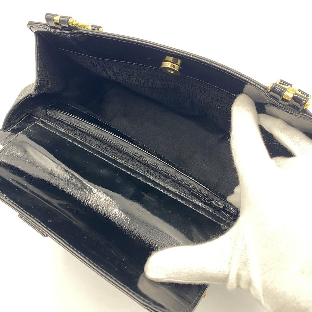  rare model *GIANNI VERSAC Gianni Versace handbag mete.-sa sun Burst sun leather original leather type pushed . enamel black black 