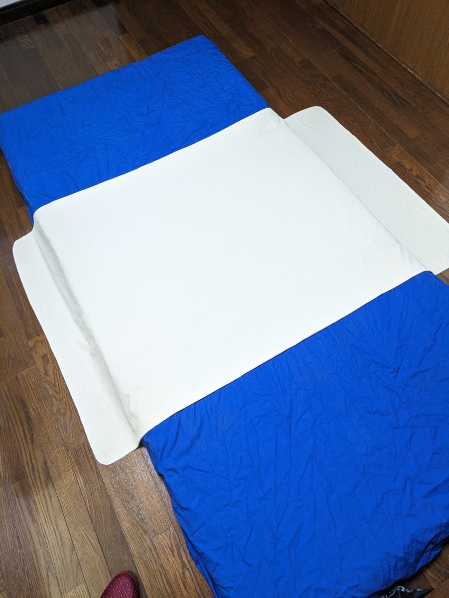  free shipping.. cleaning settled beautiful goods waterproof sheet.3 sheets set. nursing, for pets, bed‐wetting for. car seat cover also recommendation.