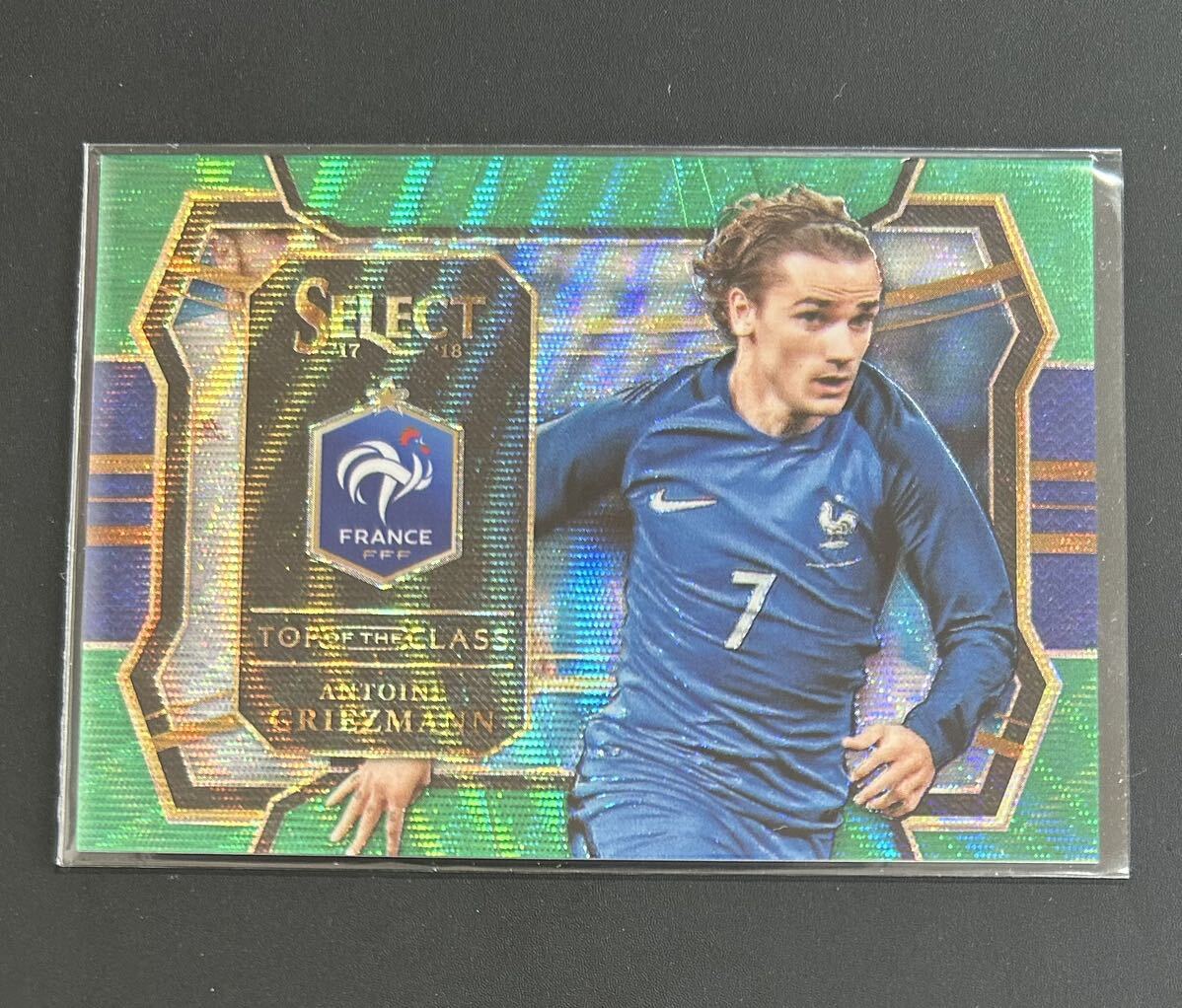 2017-18 Select Soccer Antoine Griezmann France 5/5枚限定 Top of the Class Green Prizm Atletico De Madridの画像1