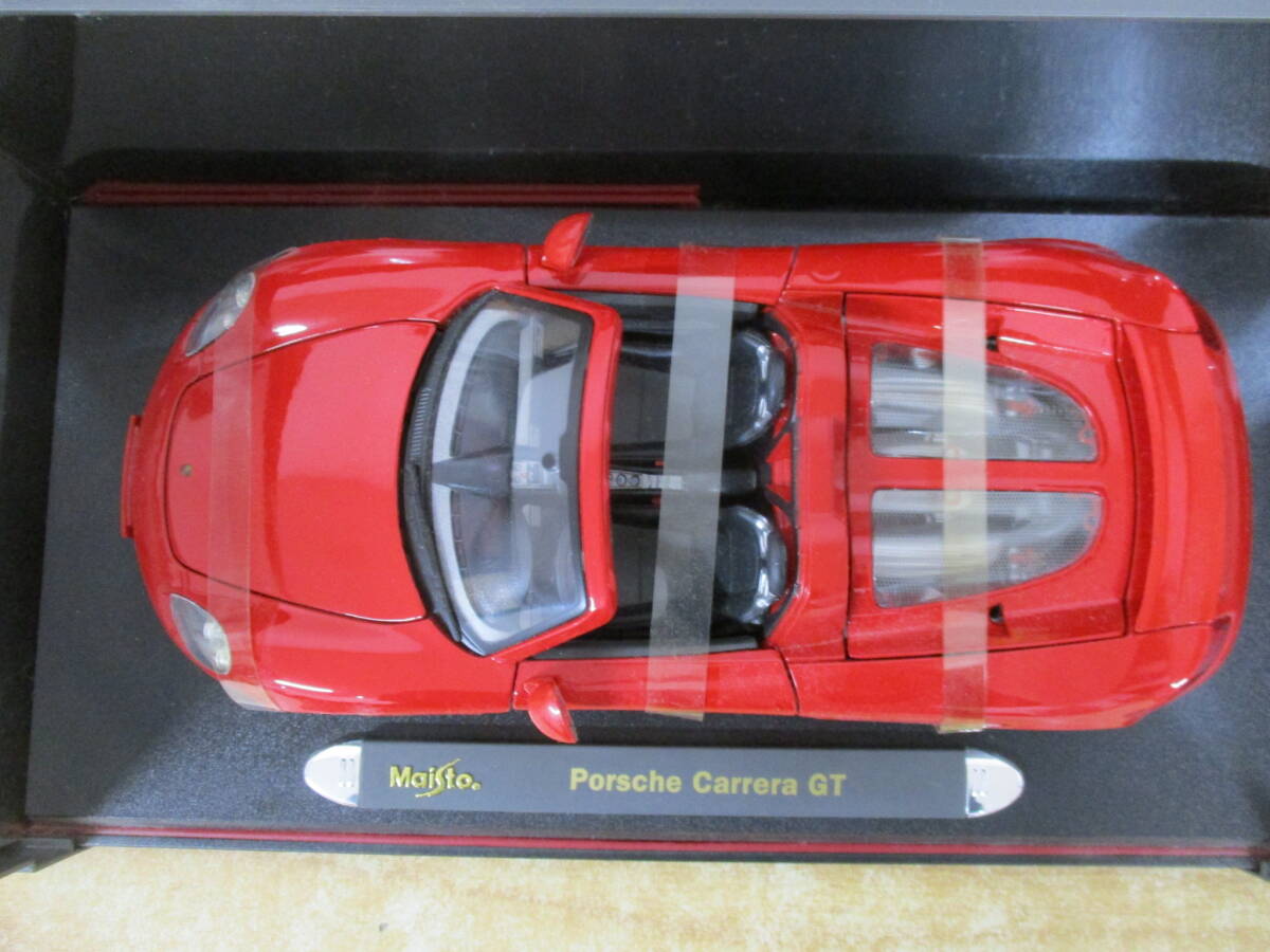 c10-3（Maisto Porsche Carrera GT 1/18スケール）マイスト ポルシェ カレラ PREMIERE EDITION ミニカー 現状品の画像6