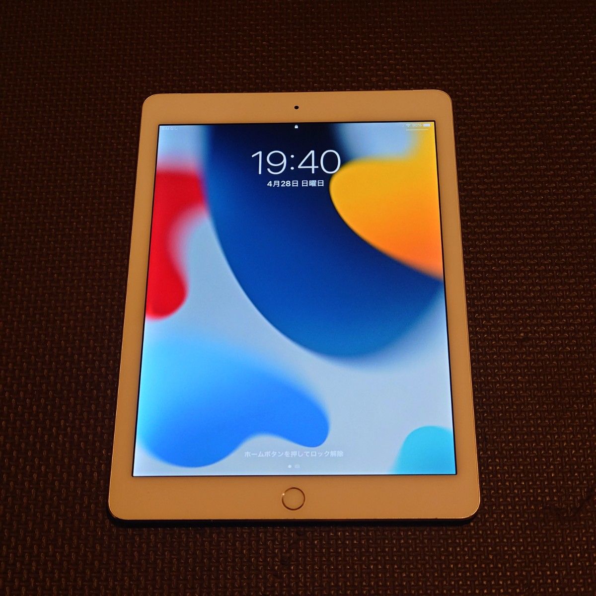 Apple iPad Air 2 Cellular 16GB シルバー 