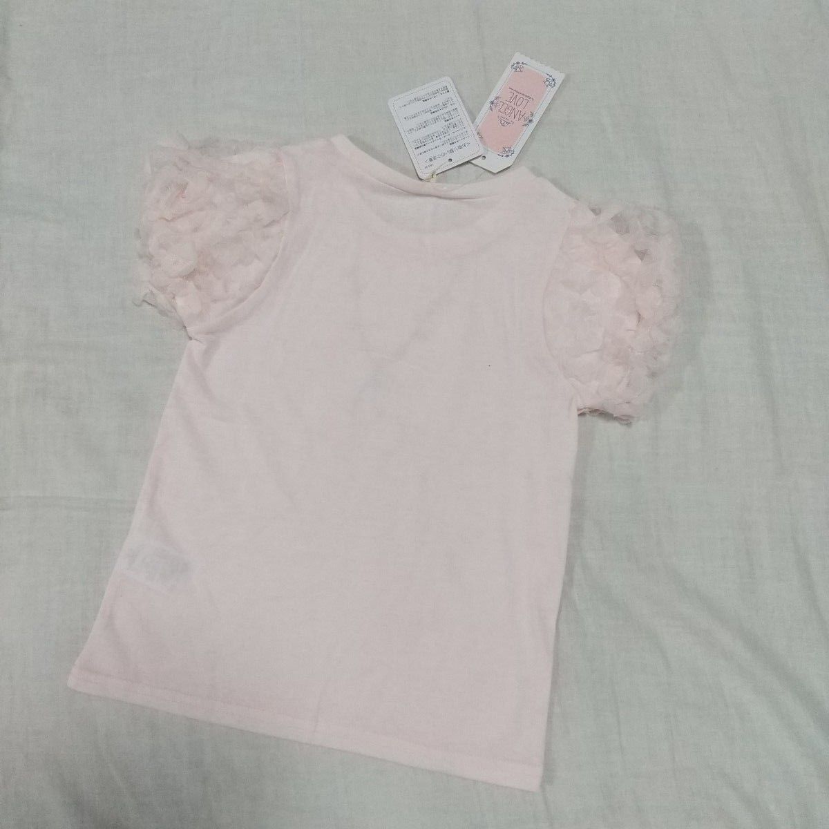 新品未使用 さくらんぼ 半袖 Tシャツ 120  しゃかしゃかスパンコール ピンク ネックレス風