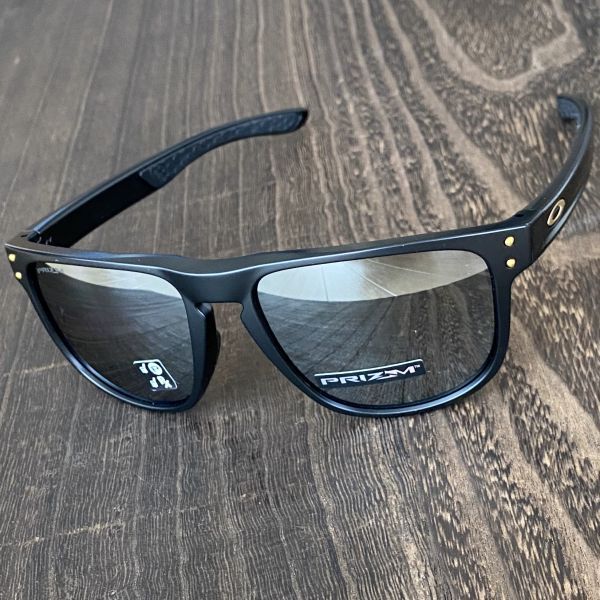 【1円スタート】サングラス オークリー ウェリントン★OAKLEY HOLBROOK R★ホルブルック 偏光 プリズム ブラック ドライブ 釣り ゴルフ 黒の画像1