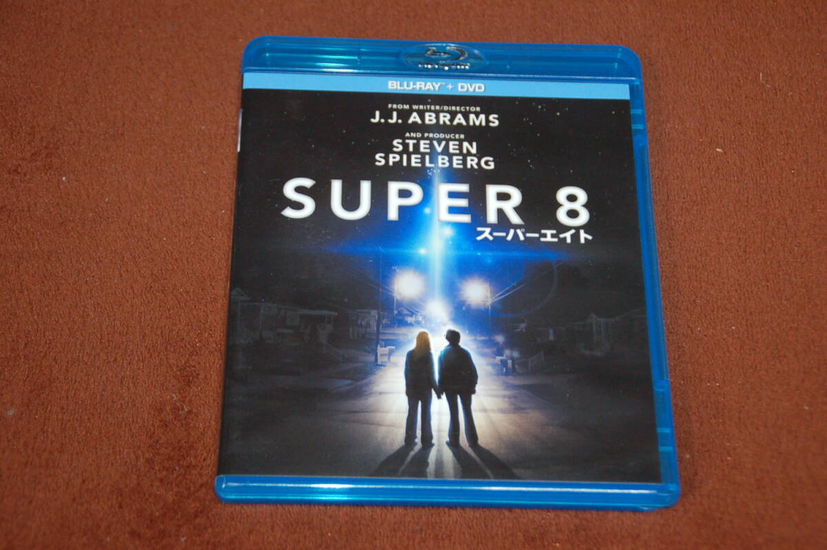 SUPER 8 スーパーエイト★ジョエル・コートニー主演☆J・J・エイブラムズ監督◆本編約112分間他特典映像収録/日本語吹替有◎DVD付2枚組_画像1